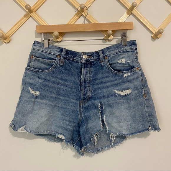 We the Free Denim Cutoff Shorts size 30 - Picture 1 of 8